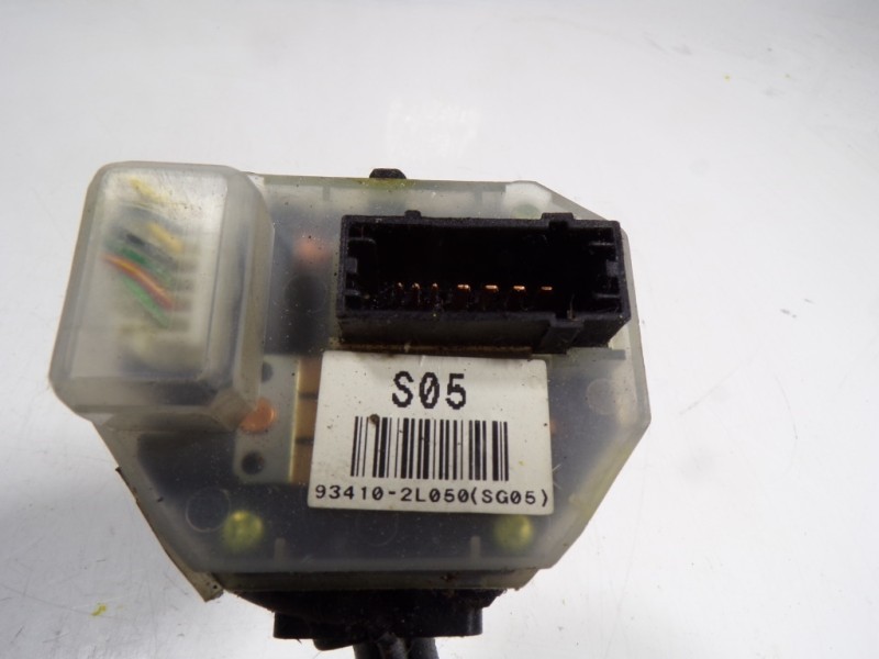 Recambio de mando intermitentes para hyundai i30 1.6 crdi cat referencia OEM IAM 934102L050 934102L050 