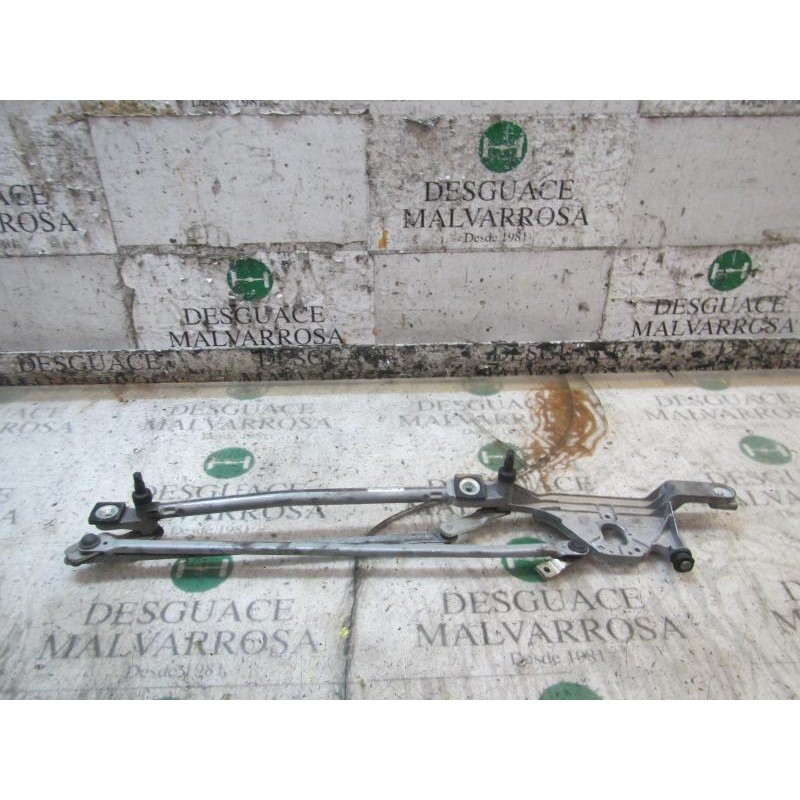 Recambio de articulacion limpia delantero para ford focus lim. (cb4) 1.6 tdci cat referencia OEM IAM 1704580  