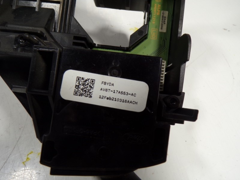 Recambio de mando intermitentes para ford c-max 1.6 tdci cat referencia OEM IAM 1883869 BV6T13N064AG 