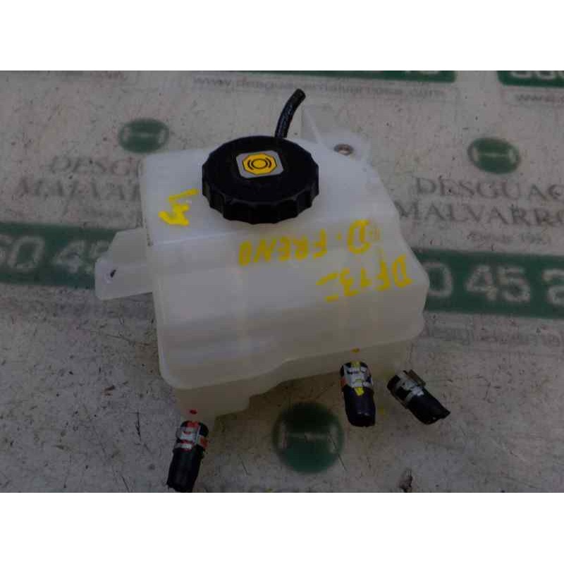 Recambio de deposito servo para toyota rav4 hybrid fwd referencia OEM IAM 4722042140  