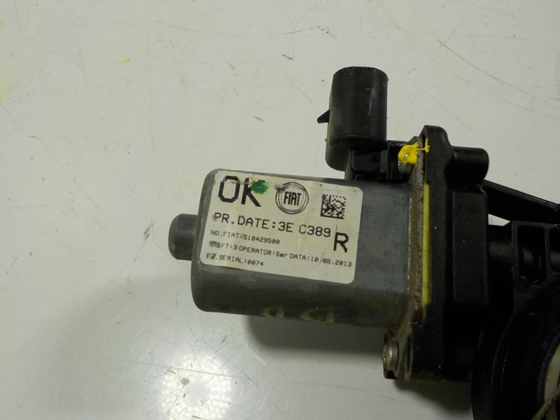 Recambio de elevalunas delantero derecho para fiat panda (319) 1.2 cat referencia OEM IAM 51842950 518429500 