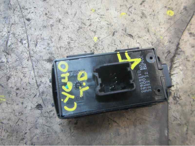 Recambio de mando elevalunas trasero derecho para opel insignia berlina excellence referencia OEM IAM 22915110  