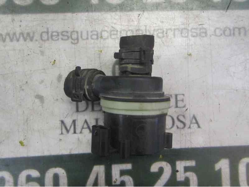 Recambio de valvula intercambio de calefaccion para opel insignia berlina edition referencia OEM IAM 13386917 22840056 22840056