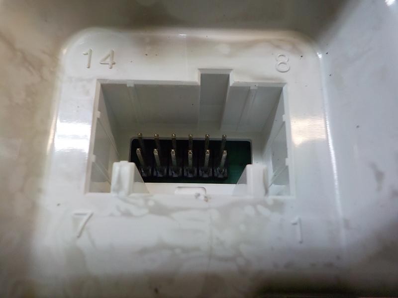 Recambio de mando climatizador para ford fiesta (ccn) trend referencia OEM IAM 1910755 C1B119980AE 