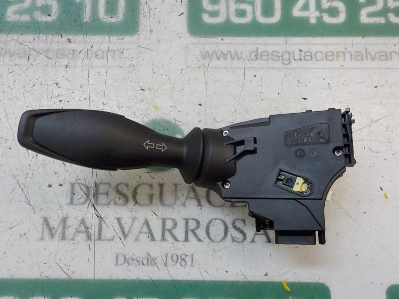 Recambio de mando intermitentes para ford fiesta (ccn) trend referencia OEM IAM 1682218 8A6T13335AD 