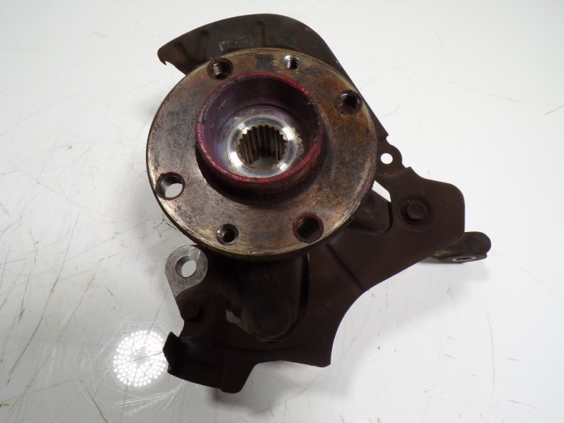 Recambio de mangueta delantera izquierda para fiat panda (319) 1.2 cat referencia OEM IAM 51928536  51900011