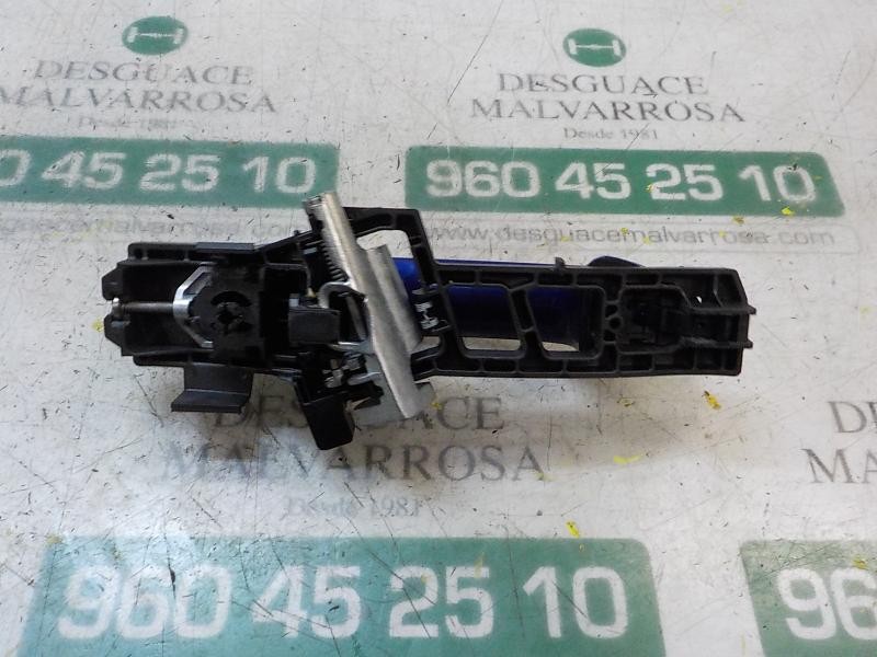 Recambio de maneta exterior trasera derecha para ford fiesta (ccn) trend referencia OEM IAM 1788863  