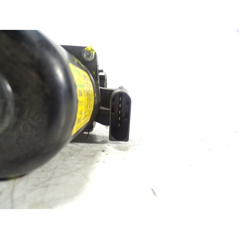 Recambio de motor limpia delantero para mini mini (r56) 1.6 diesel cat referencia OEM IAM 61617138789 8377427 