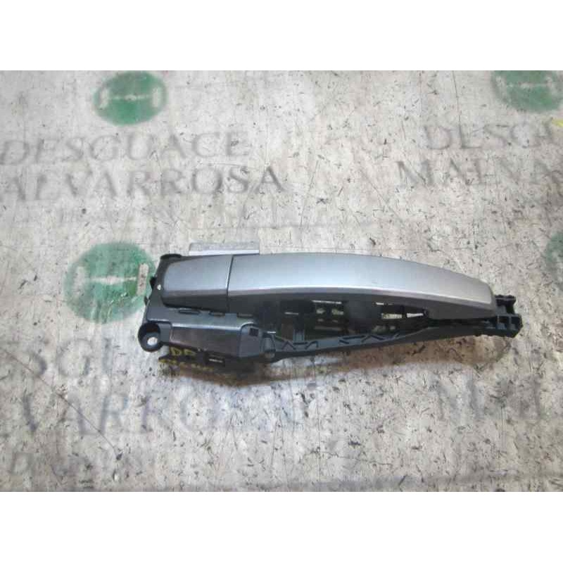 Recambio de maneta exterior delantera derecha para opel insignia berlina excellence referencia OEM IAM 92233089  