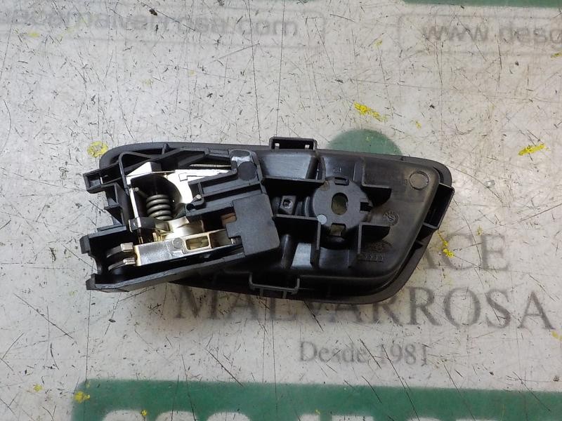 Recambio de maneta interior trasera derecha para ford fiesta (ccn) trend referencia OEM IAM 1895831  