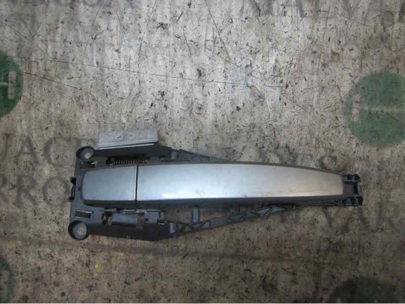 Recambio de maneta exterior trasera derecha para opel insignia berlina excellence referencia OEM IAM 92233089  