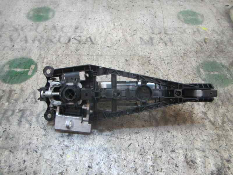 Recambio de maneta exterior trasera derecha para opel insignia berlina excellence referencia OEM IAM 92233089  