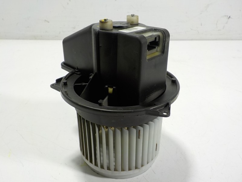 Recambio de motor calefaccion para fiat panda (319) 1.2 cat referencia OEM IAM 77366916  