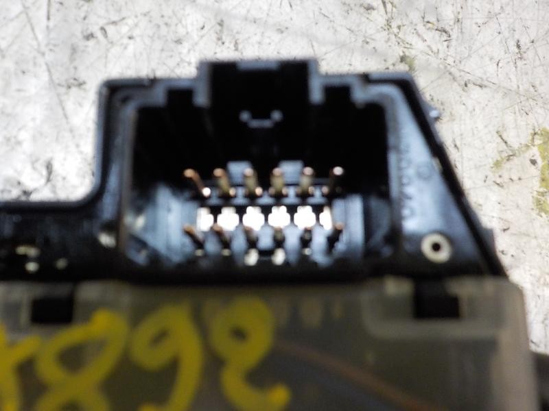 Recambio de mando limpia para ford focus lim. (cb4) 1.6 tdci cat referencia OEM IAM 1350067  