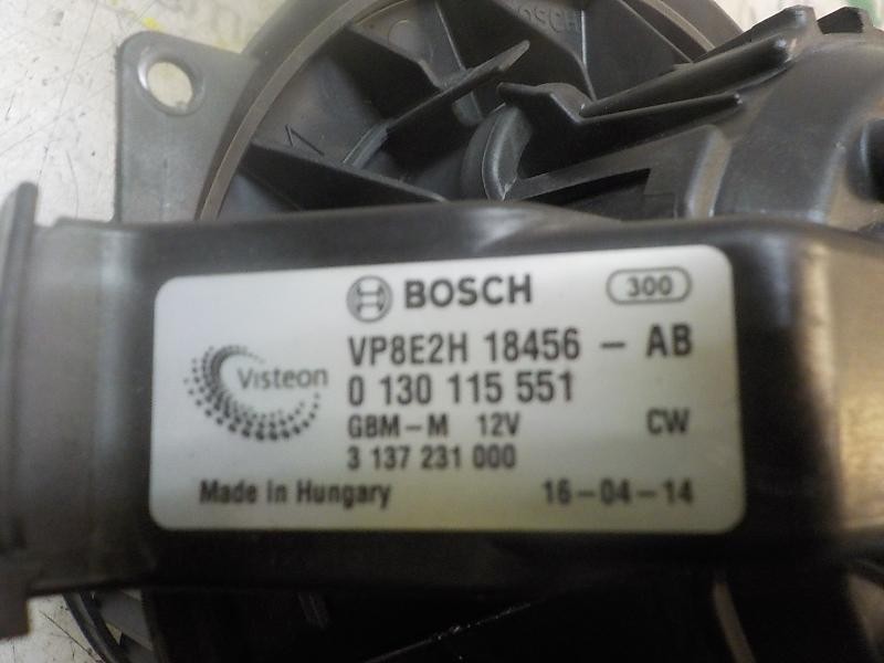 Recambio de motor calefaccion para ford fiesta (ccn) trend referencia OEM IAM 1790329 8E2H18456AB 0130115551