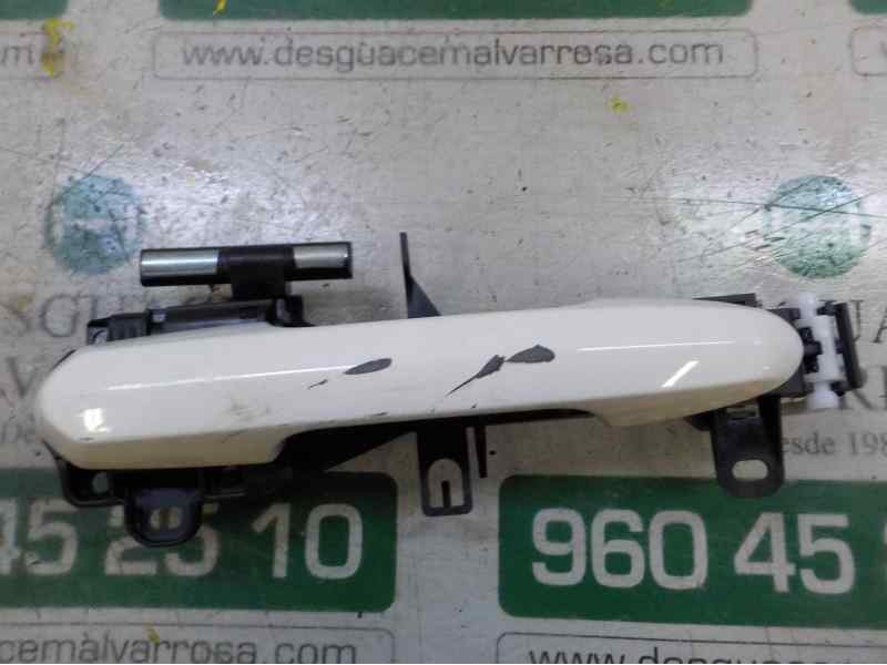 Recambio de maneta exterior delantera derecha para toyota rav4 hybrid fwd referencia OEM IAM 6921142080A0  