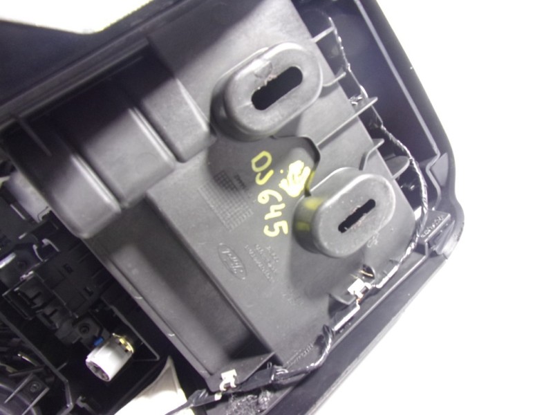 Recambio de apoyabrazos central para ford mustang 2.3 ecoboost cat referencia OEM IAM 2400172  