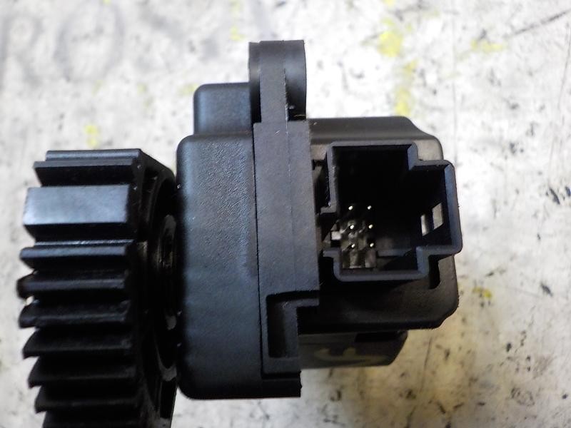 Recambio de modulo electronico para ford focus lim. (cb4) 1.6 tdci cat referencia OEM IAM 1786200  