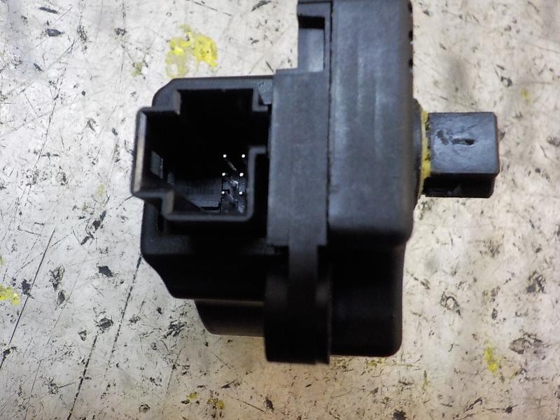 Recambio de modulo electronico para ford focus lim. (cb4) 1.6 tdci cat referencia OEM IAM 1786200  