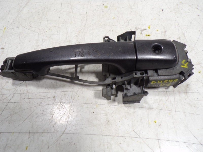 Recambio de maneta exterior delantera izquierda para volvo c30 1.6 diesel cat referencia OEM IAM 39873389  