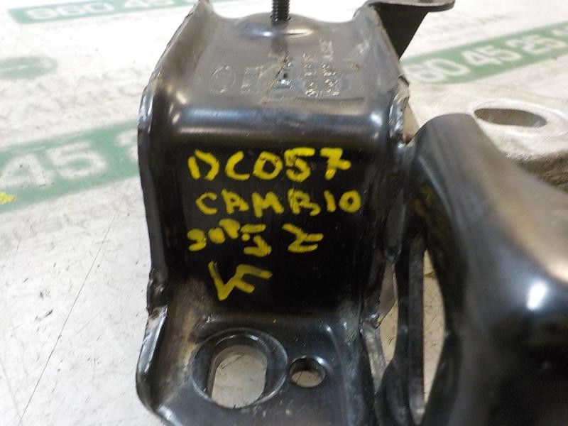 Recambio de soporte cambio para ford fiesta (ccn) trend referencia OEM IAM 1536197  