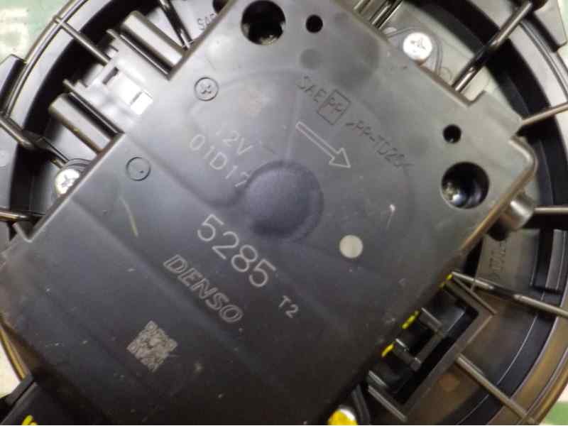 Recambio de motor calefaccion para toyota rav4 hybrid fwd referencia OEM IAM 8710358080 5285T2 5285T2