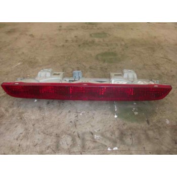 PILOTO TRASERO CENTRAL 