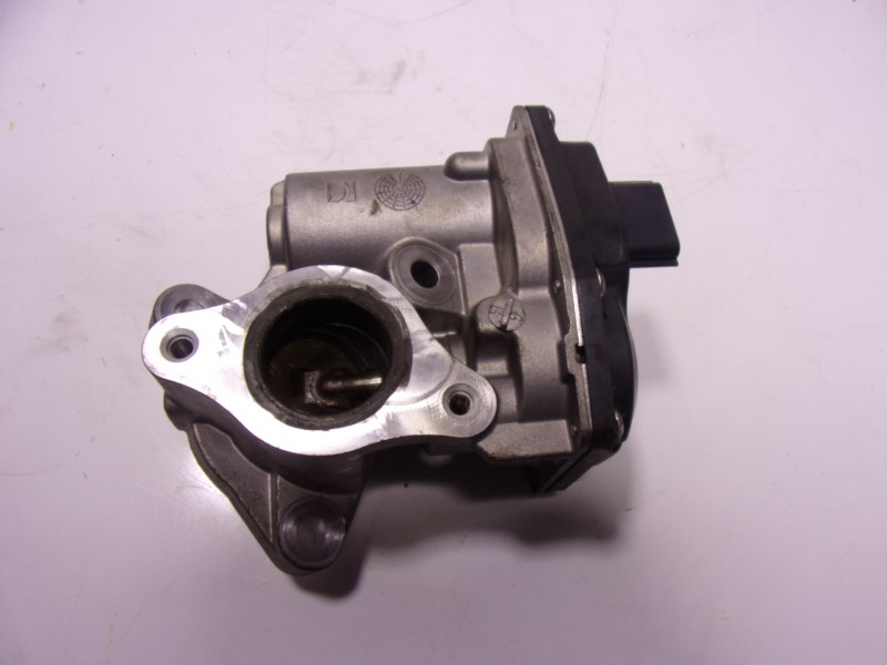 Recambio de valvula egr para renault clio iv 1.5 dci diesel fap referencia OEM IAM  147109913R 