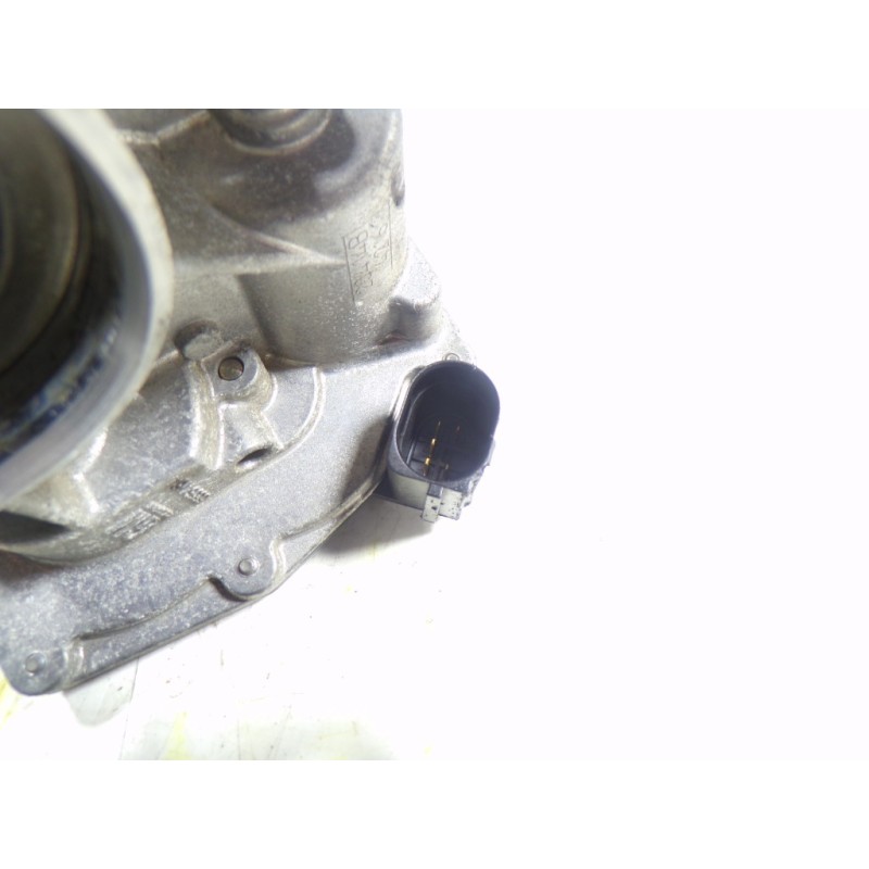 Recambio de caja mariposa para opel insignia sports tourer 2.0 16v cdti referencia OEM IAM 825611 55564164 