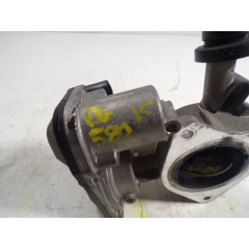 Recambio de caja mariposa para opel insignia sports tourer 2.0 16v cdti referencia OEM IAM 825611 55564164 