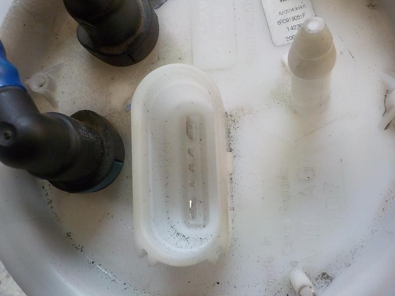 Recambio de aforador para skoda fabia (5j2 ) 1.2 12v referencia OEM IAM 6R0919051F 6R0919051F 