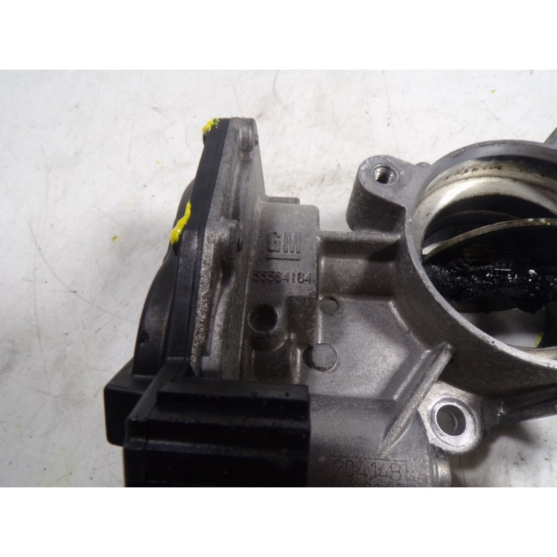 Recambio de caja mariposa para opel insignia sports tourer 2.0 16v cdti referencia OEM IAM 825611 55564164 