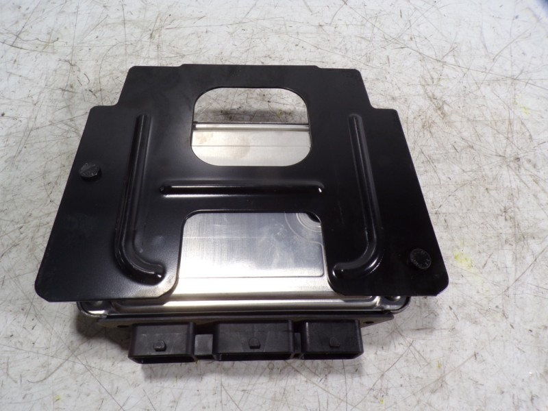 Recambio de centralita motor uce para peugeot 308 1.6 16v hdi referencia OEM IAM  9664257580 