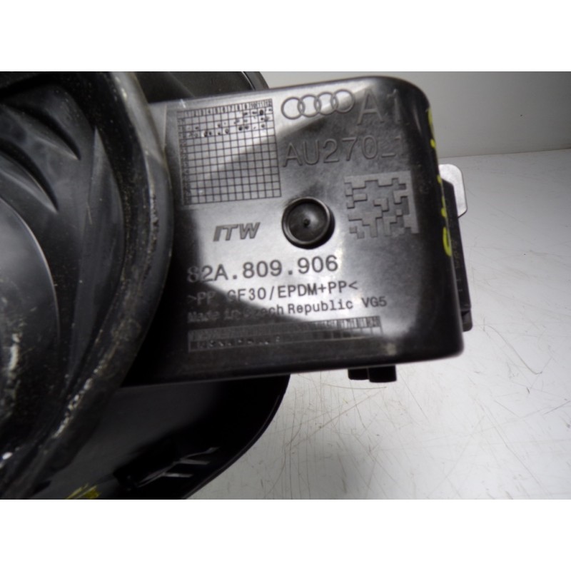 Recambio de tapa combustible para audi a1 sportback (gba) 1.0 tfsi referencia OEM IAM 82A809906 82A809906 82A809907GRU