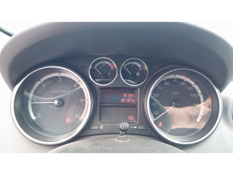 Recambio de cuadro instrumentos para peugeot 308 1.6 16v hdi referencia OEM IAM  9665107480 