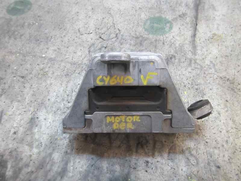 Recambio de soporte motor derecho para opel insignia berlina excellence referencia OEM IAM 13227717  