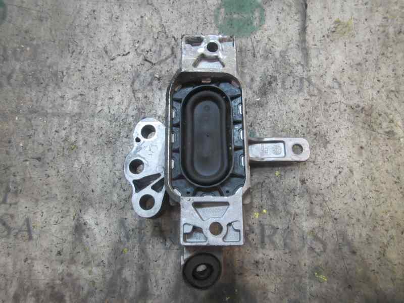Recambio de soporte motor derecho para opel insignia berlina excellence referencia OEM IAM 13227717  