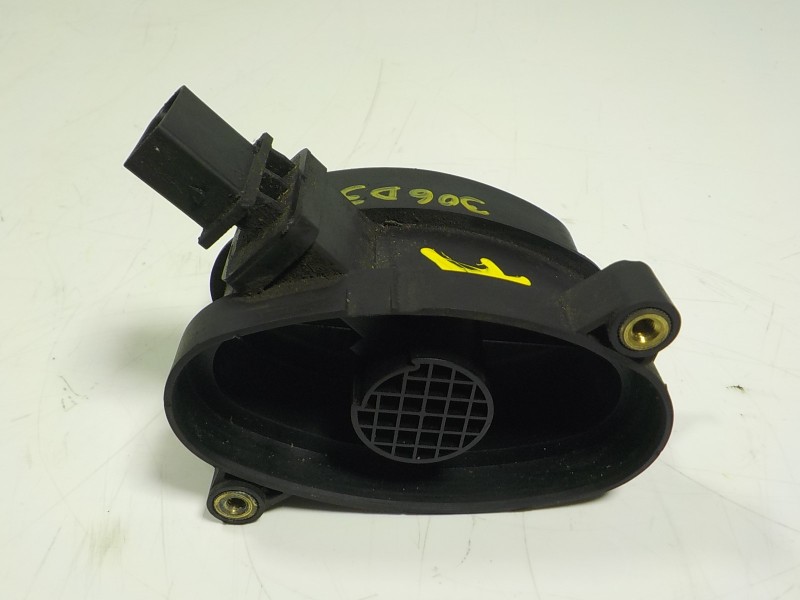 Recambio de caudalimetro para bmw serie 5 berlina (e60) 530d referencia OEM IAM  136277887440 