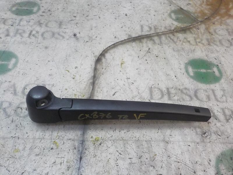 Recambio de brazo limpia trasero para skoda fabia (5j2 ) 1.2 12v referencia OEM IAM 5J6955707  