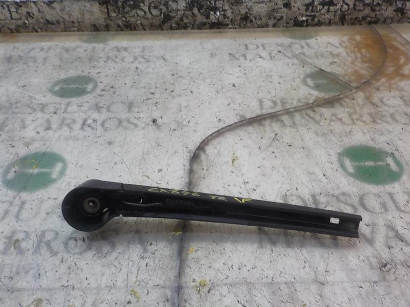 Recambio de brazo limpia trasero para skoda fabia (5j2 ) 1.2 12v referencia OEM IAM 5J6955707  