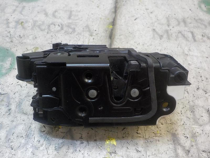 Recambio de cerradura puerta delantera derecha para skoda fabia (5j2 ) 1.2 12v referencia OEM IAM 5N1837016D  