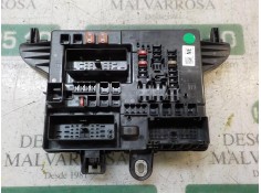 Recambio de caja reles / fusibles para opel insignia berlina 2.0 16v cdti referencia OEM IAM   