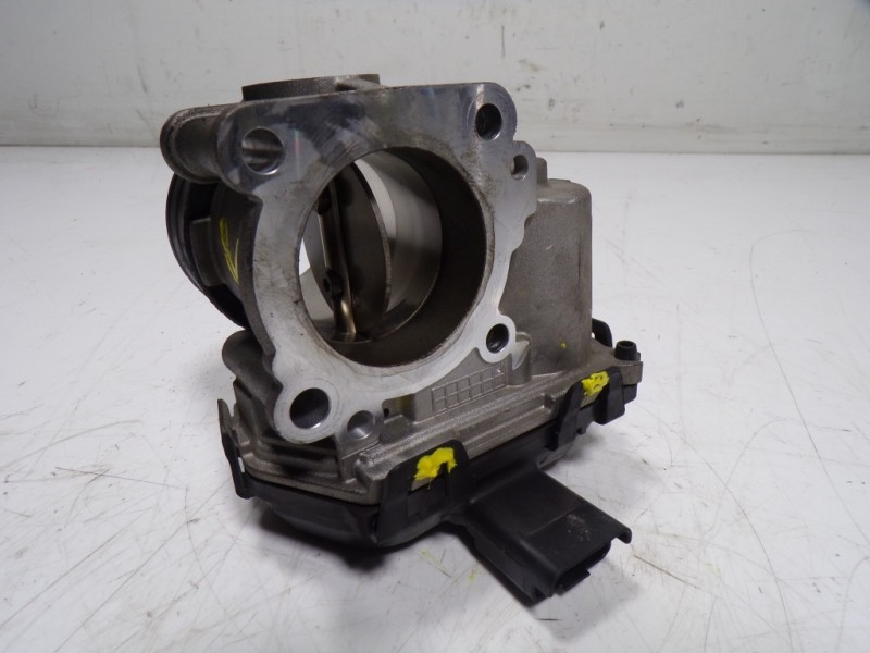 Recambio de caja mariposa para peugeot 208 1.6 blue-hdi fap referencia OEM IAM 9830301180 980723858002 