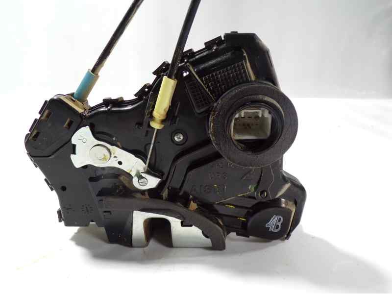 Recambio de cerradura puerta delantera derecha para toyota verso 1.6 d-4d cat referencia OEM IAM 6903005131  