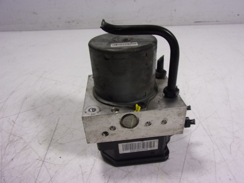 Recambio de abs para hyundai ix35 1.7 crdi cat referencia OEM IAM 589202Y350 5WY7F46D 