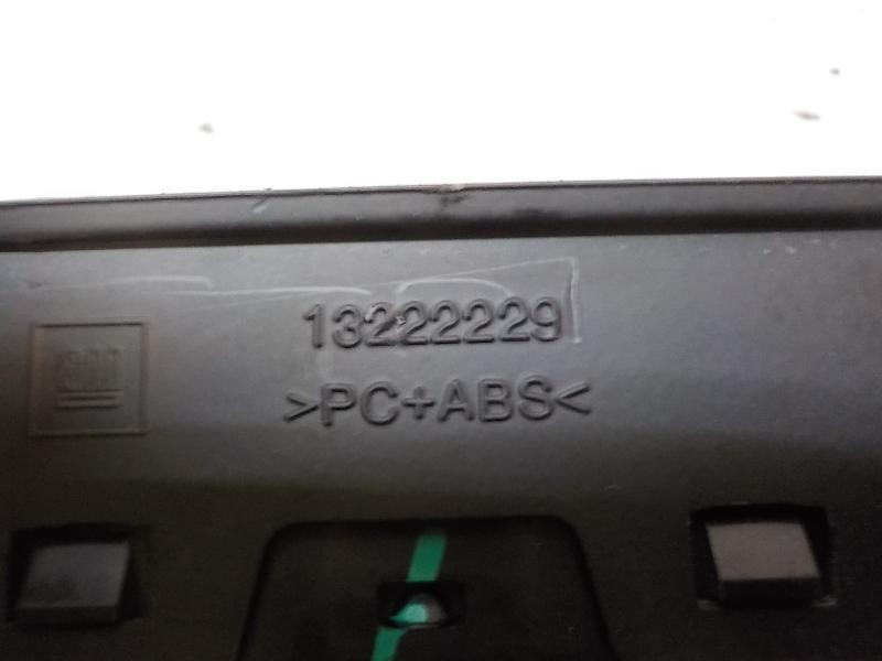 Recambio de mando elevalunas delantero derecho para opel insignia berlina 2.0 16v cdti referencia OEM IAM   