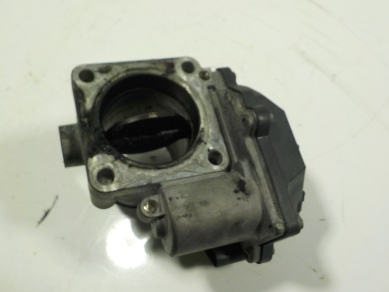 Recambio de caja mariposa para hyundai i40 style referencia OEM IAM  351002A900 