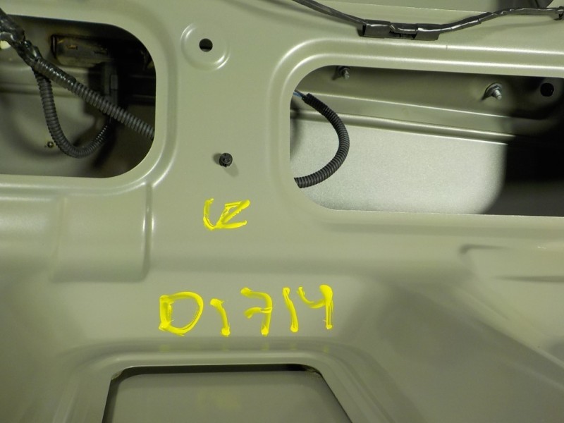 Recambio de capot trasero para renault latitude 2.0 dci diesel fap referencia OEM IAM 901009842R  