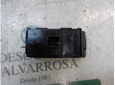 Recambio de mando elevalunas delantero izquierdo para opel insignia berlina 2.0 16v cdti referencia OEM IAM    2