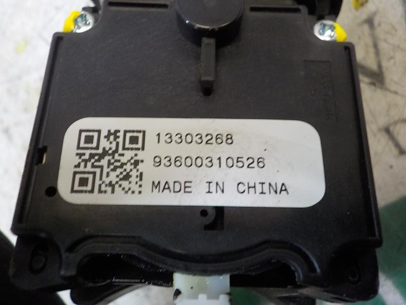 Recambio de mando intermitentes para opel insignia berlina 2.0 16v cdti referencia OEM IAM   